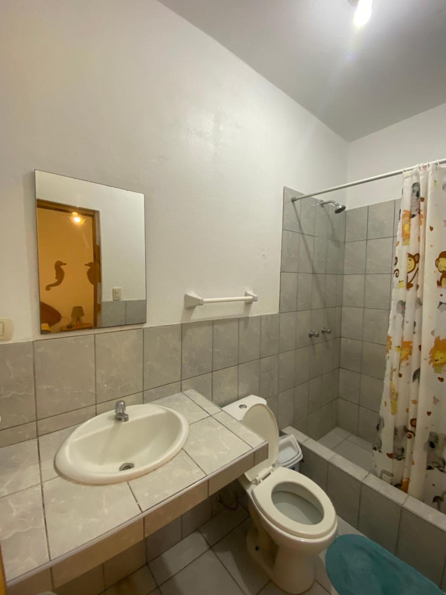 Ravenala Paracas Hostel Kültér fotó